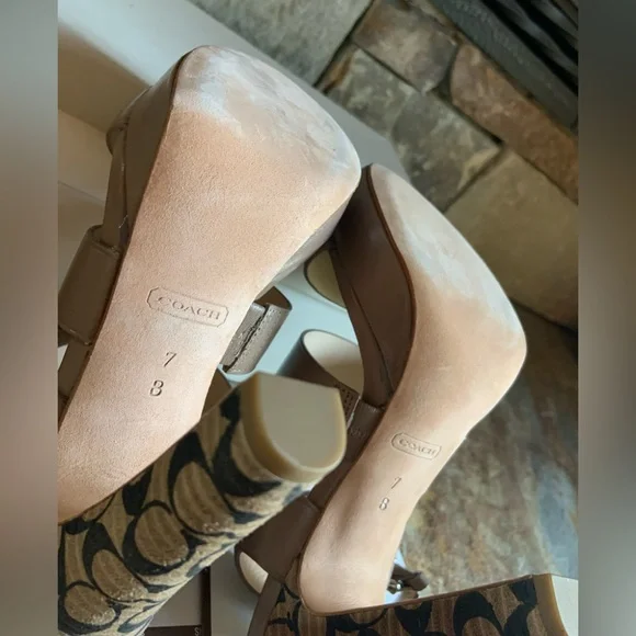 COACH Bertta Vachetta Strappy Platform High Heels - Picture 11 of 13